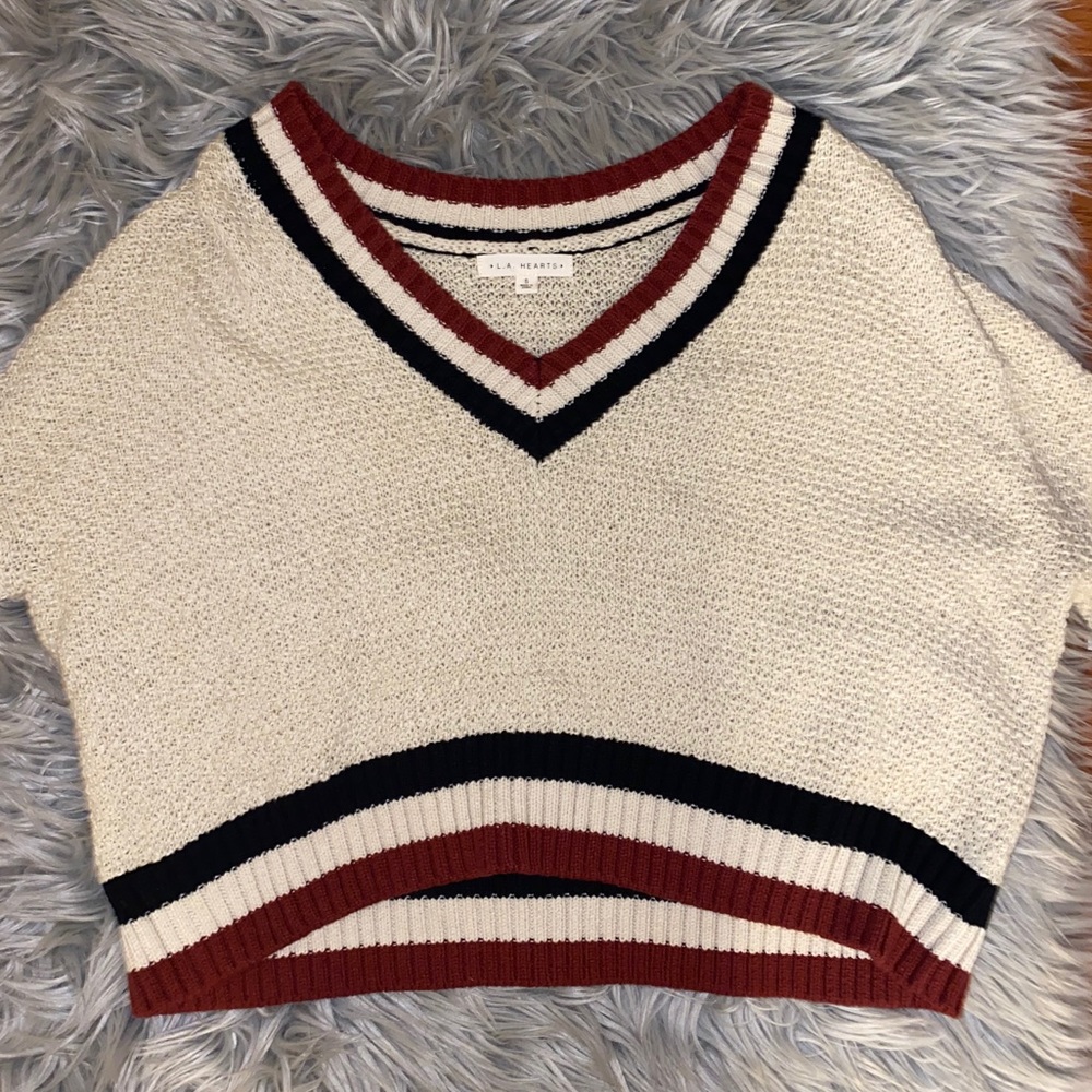 NEW!! 🤍LA HEARTS cropped sweater